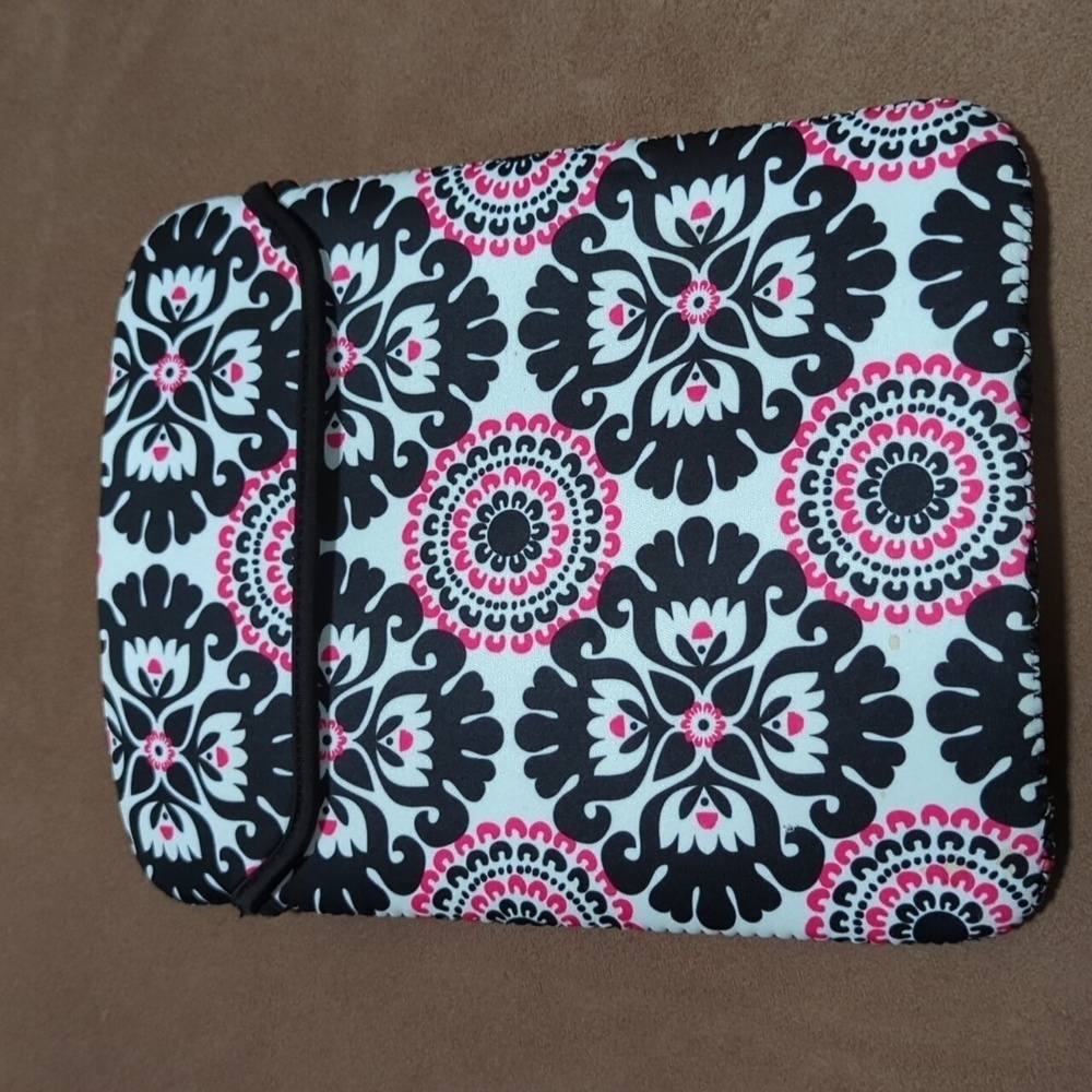 Thirty-One Tote-A-Tablet Case 9.5"x7" Black/Pink/White